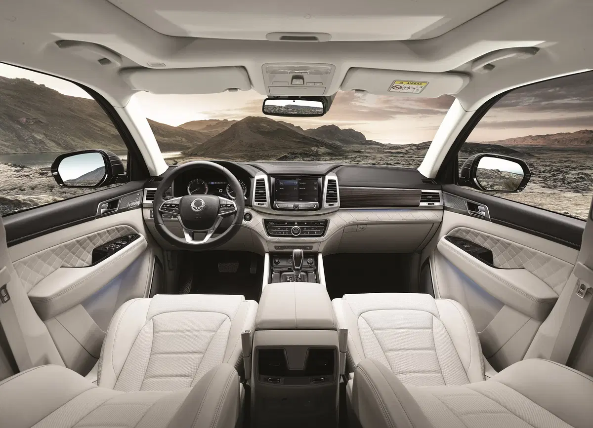 Ssangyong Rexton 2017, nuovo capitolo per il maxi SUV coreano (5)