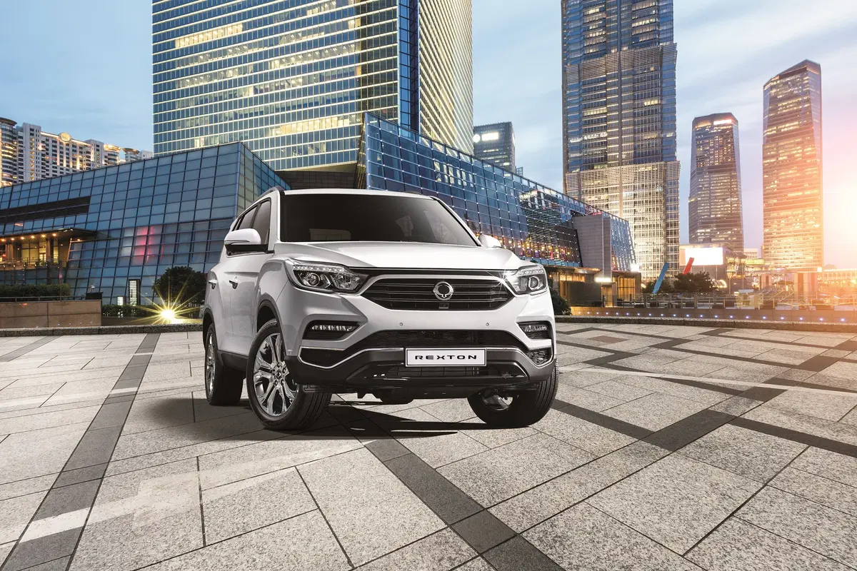 Ssangyong Rexton 2017, nuovo capitolo per il maxi SUV coreano (8)