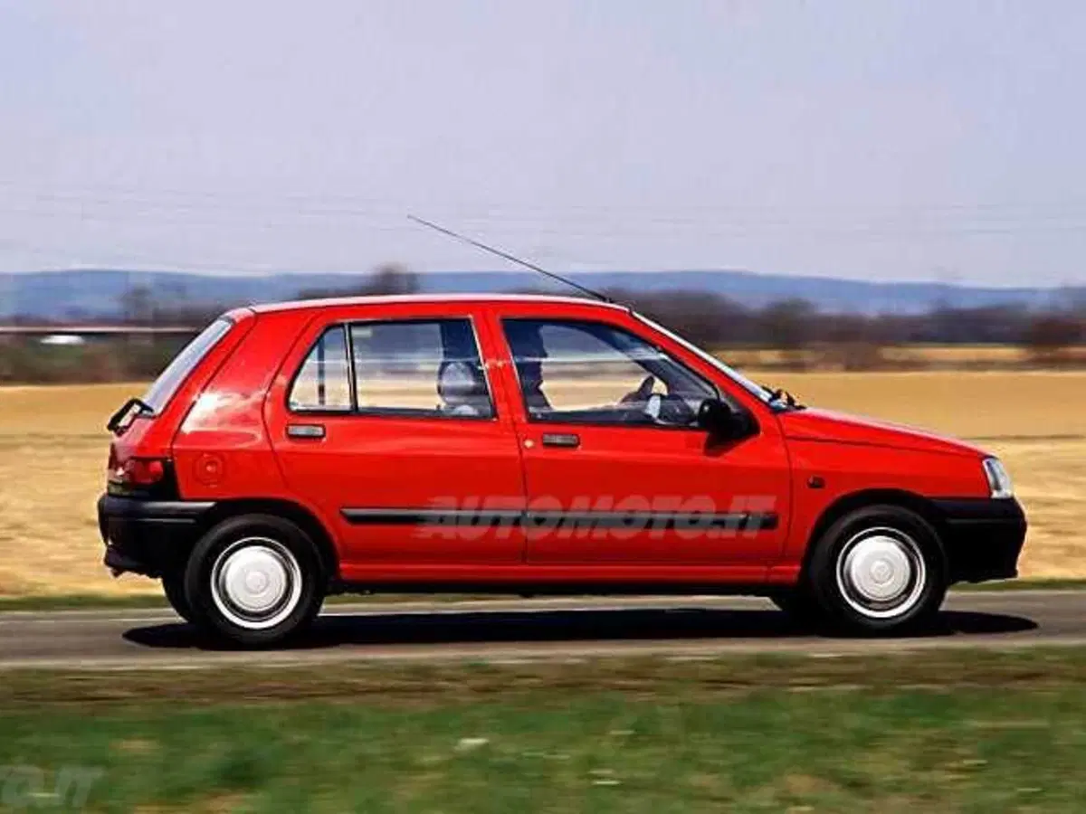 Renault Clio cat 5 porte RL