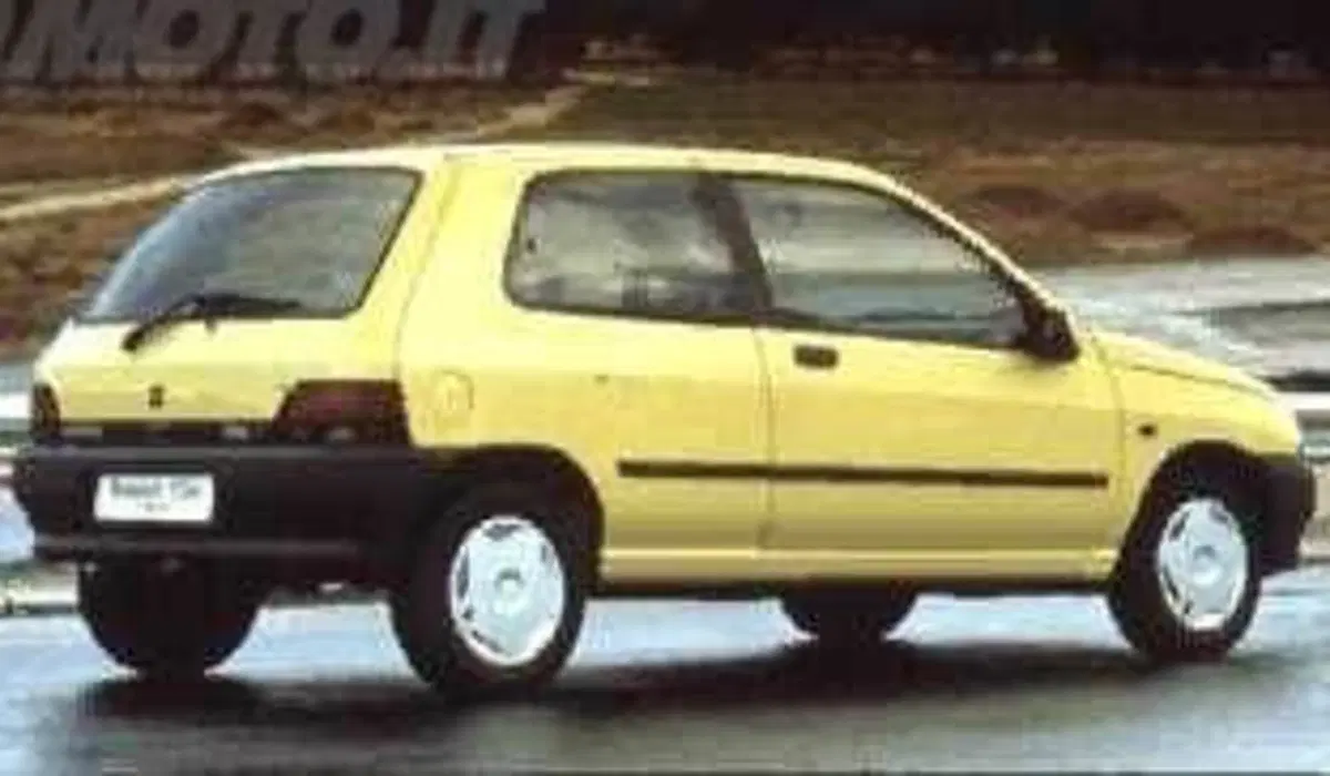 Renault Clio cat 3 porte RN