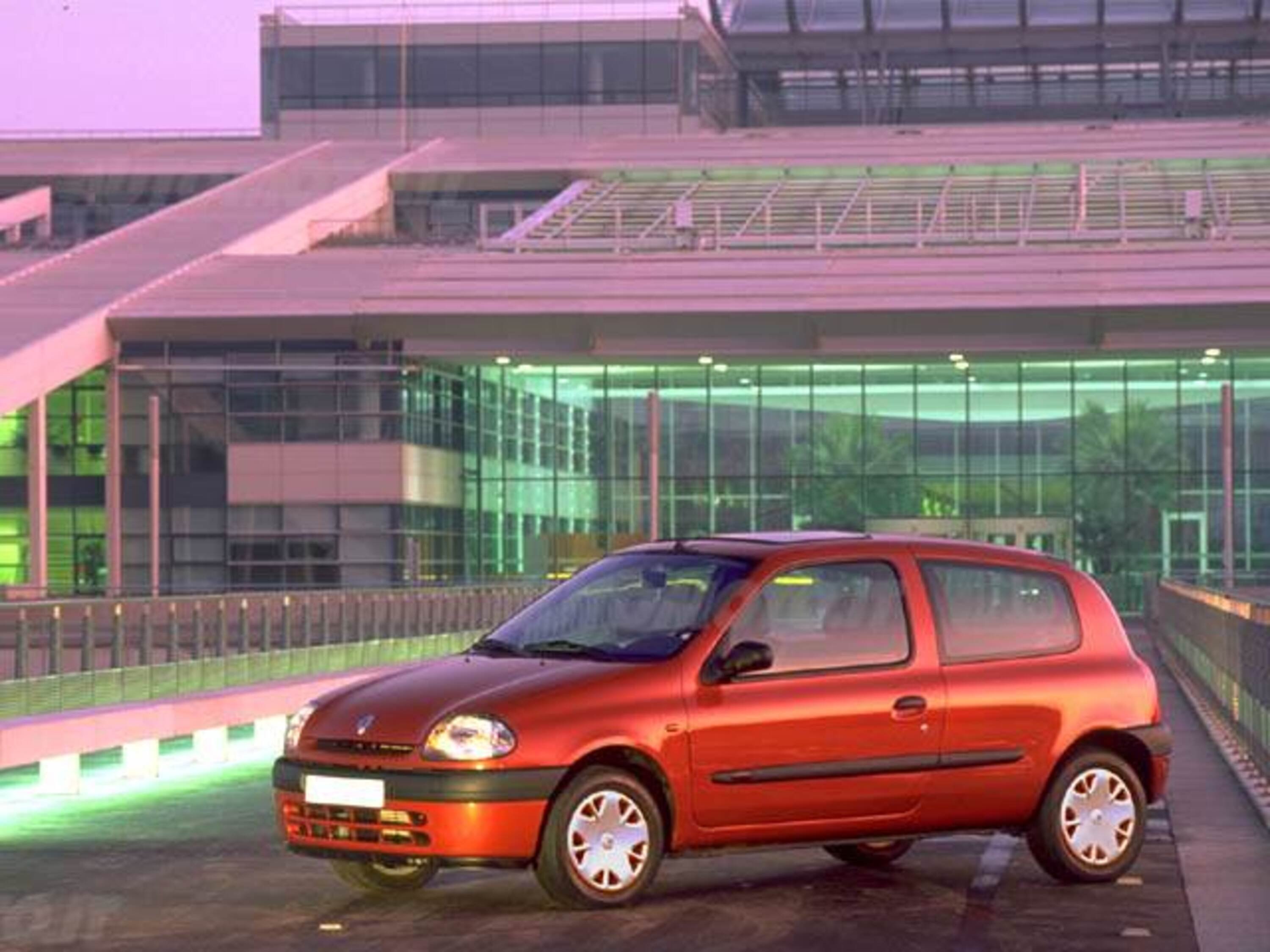 Renault Clio 1.9 diesel 3 porte RN my 00