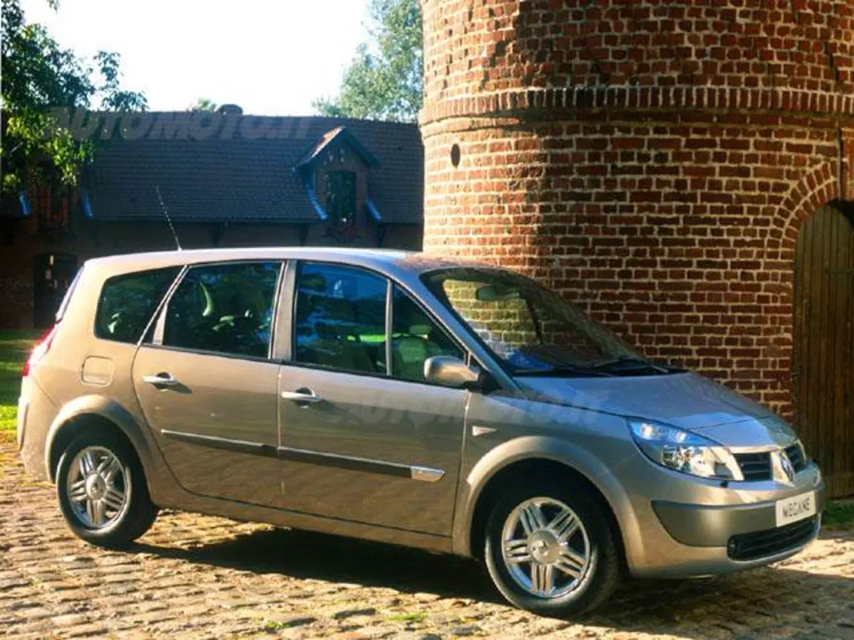 Renault Grand Scénic 1.6 16V Luxe Dynamique