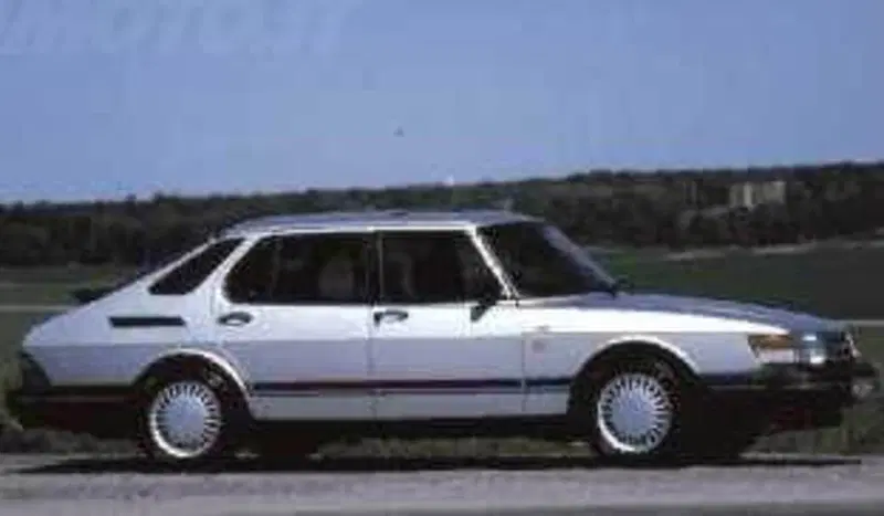 Saab 900 turbo 16 EP S cat 5 porte