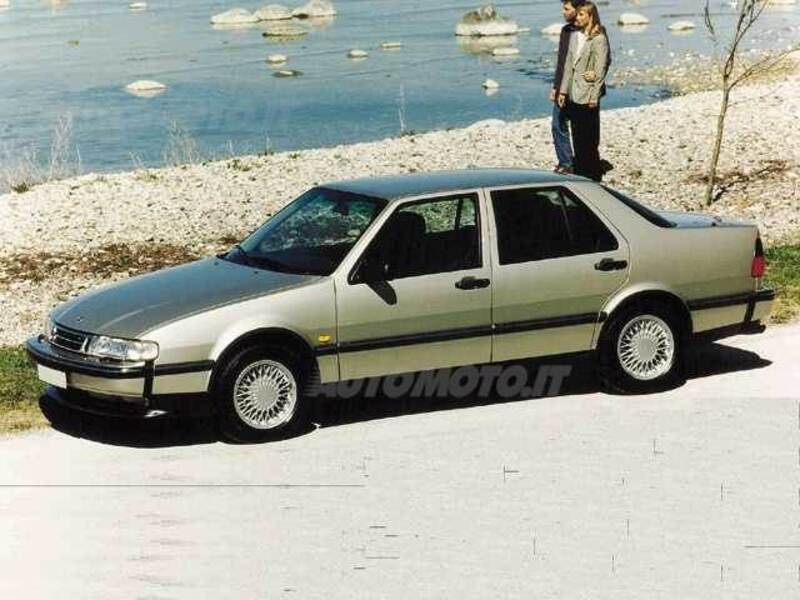 Saab 9000 V6 24V cat 4 porte CD Griffin 