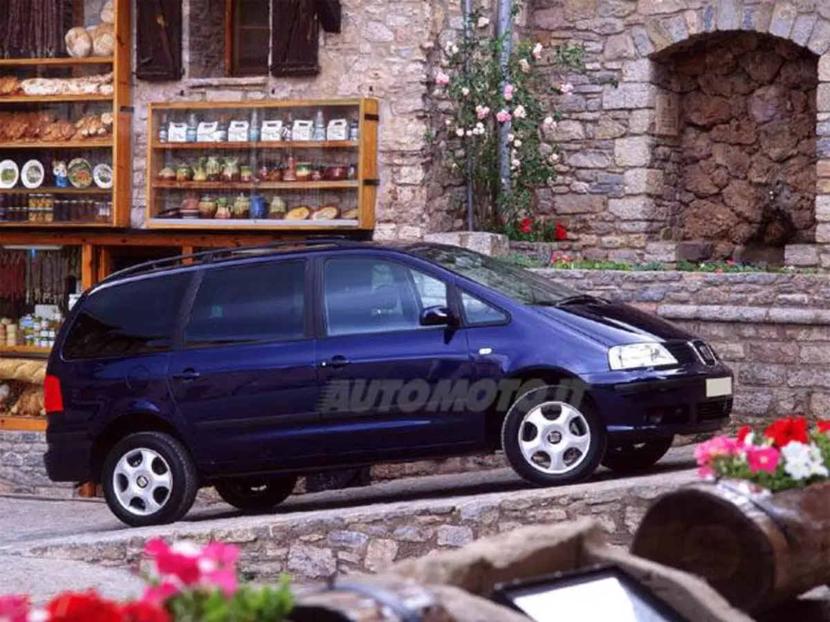 SEAT Alhambra Stella