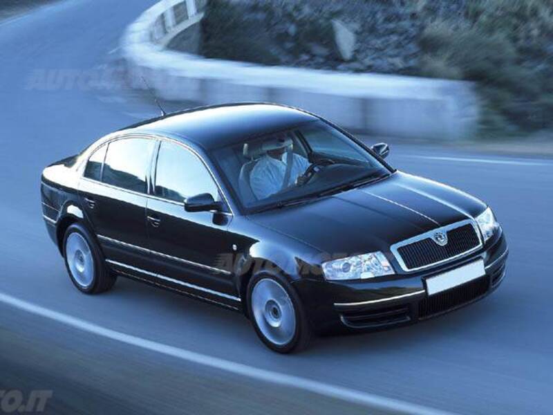 Skoda Superb Turbo 20V Elegance