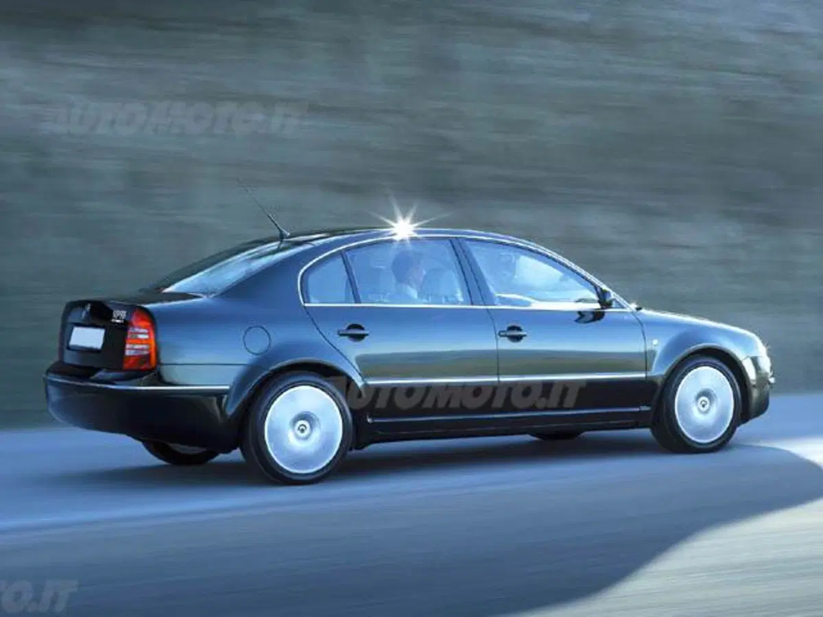 Skoda Superb V6 30V Comfort