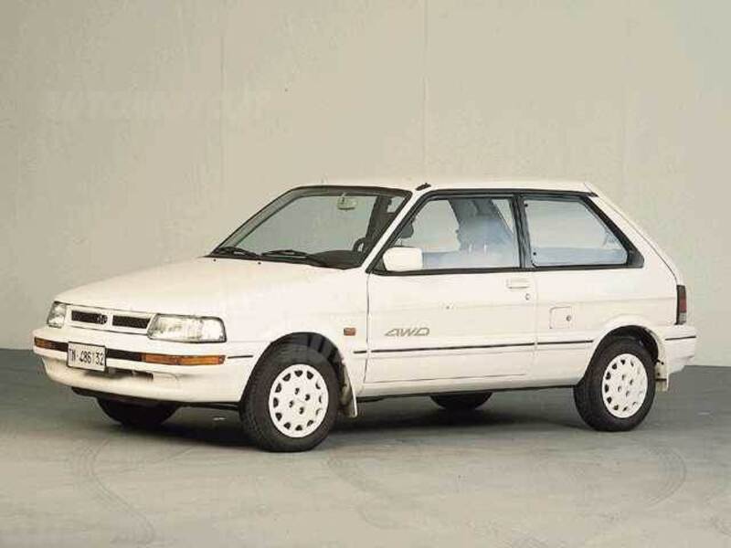 Subaru Justy J12 3 porte 4WD Regina delle nevi