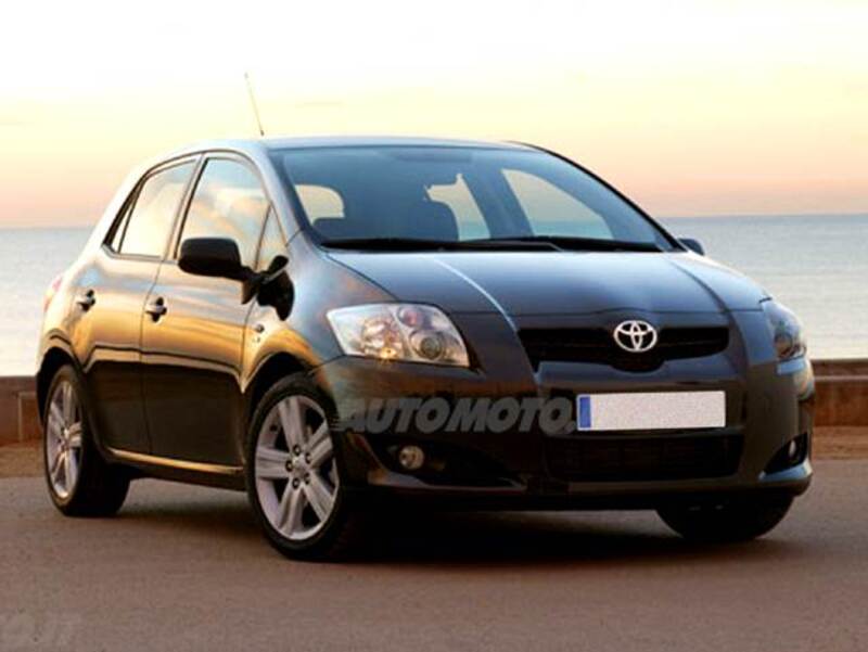 Toyota Auris 1.3 L 5 porte