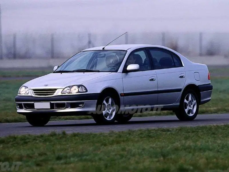 Toyota Avensis 1.6i 16V cat Sol