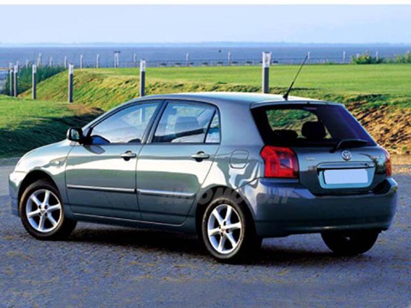 Toyota Corolla 1.16V 5 porte