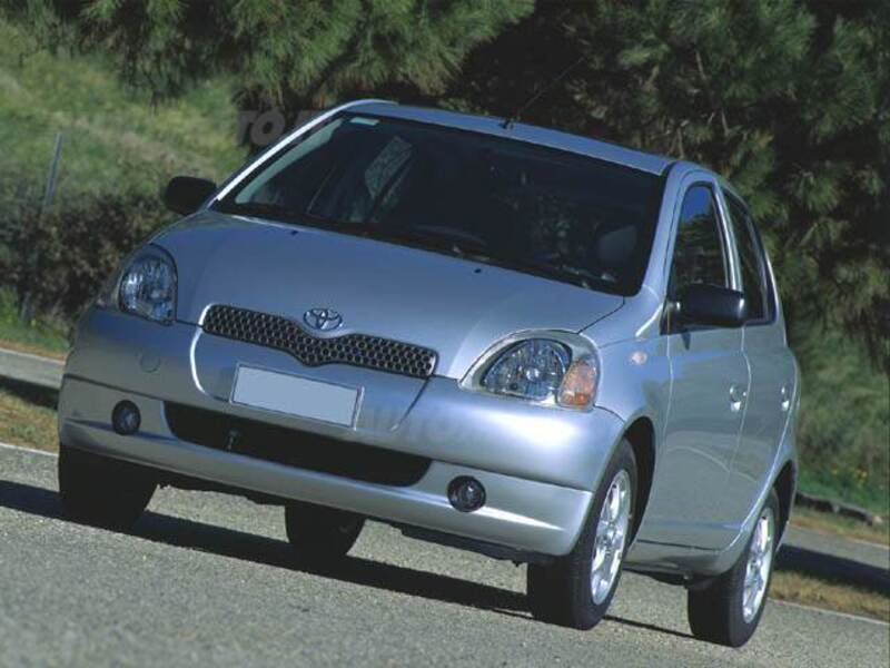 Toyota Yaris 16V cat 5 porte Luna