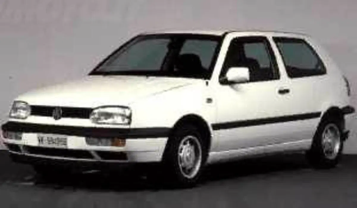 Volkswagen Golf 1.4 cat 3 porte CL