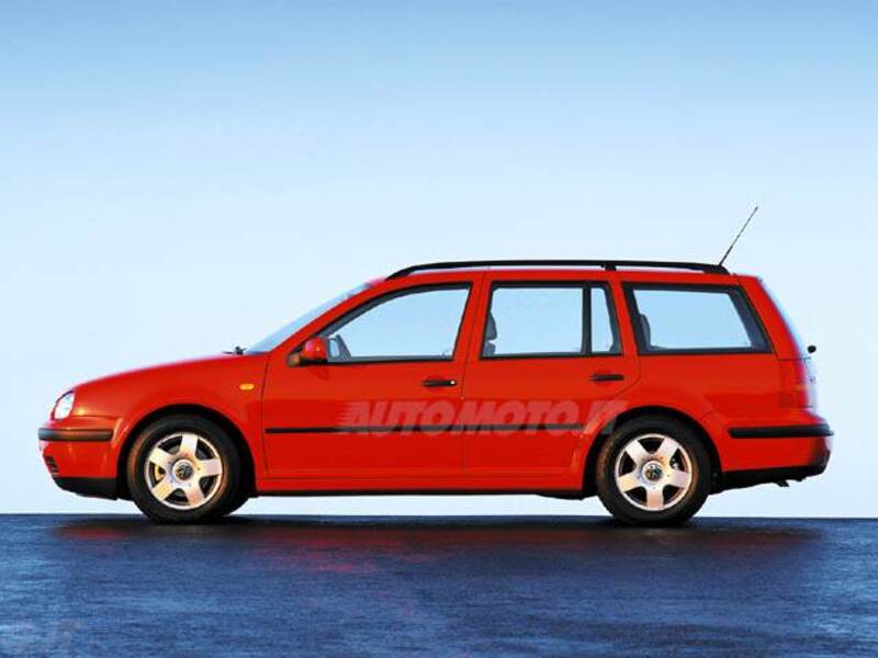 Volkswagen Golf Variant 1.6/102 CV cat Var.aut. Comfortline