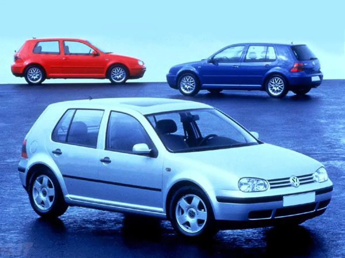 Volkswagen Golf 1.6 cat 5 porte
