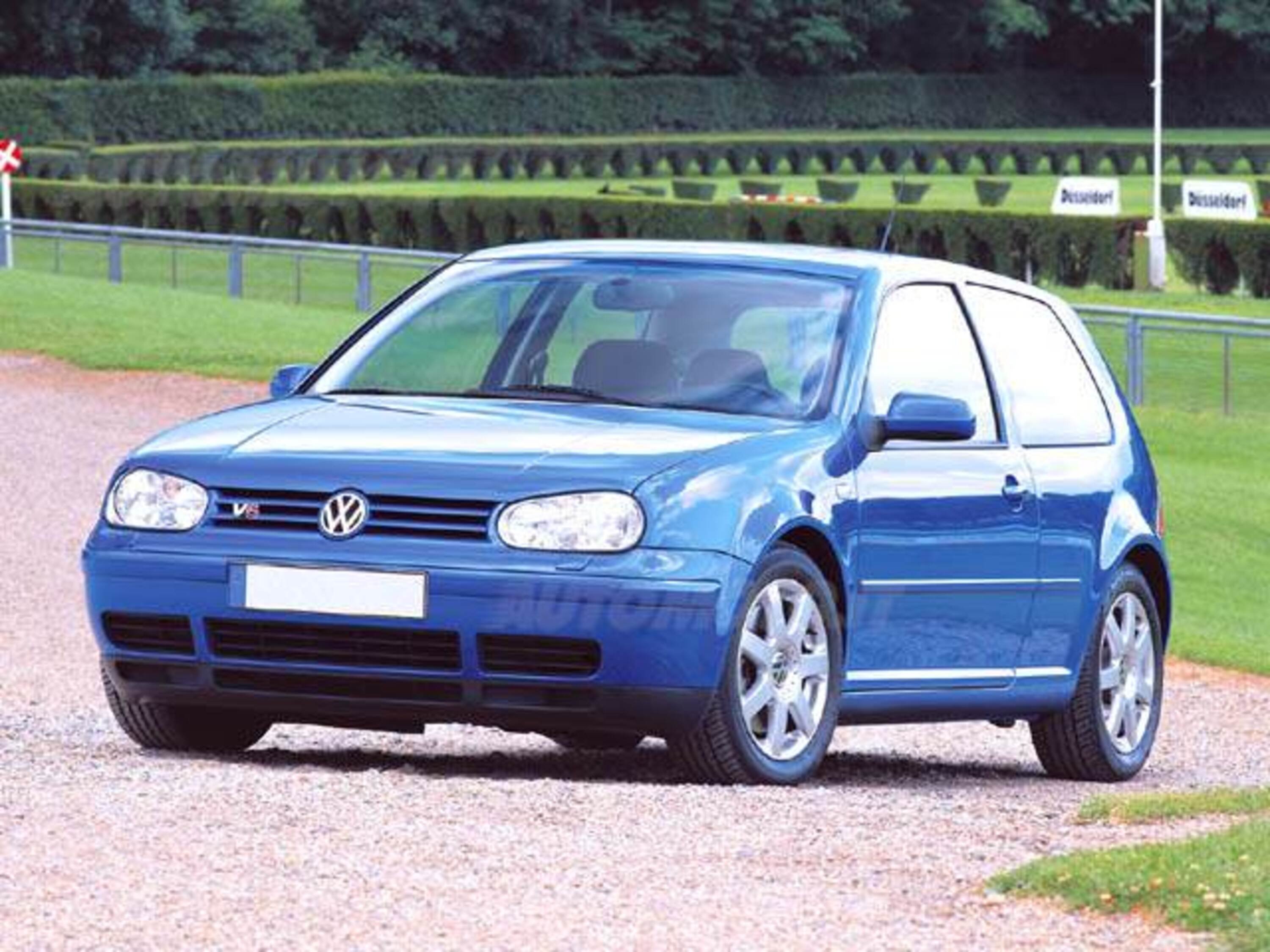 Volkswagen Golf 3.2 V6 cat 3 porte R32 (06/2002 - 01/2004): prezzo e scheda  tecnica 
