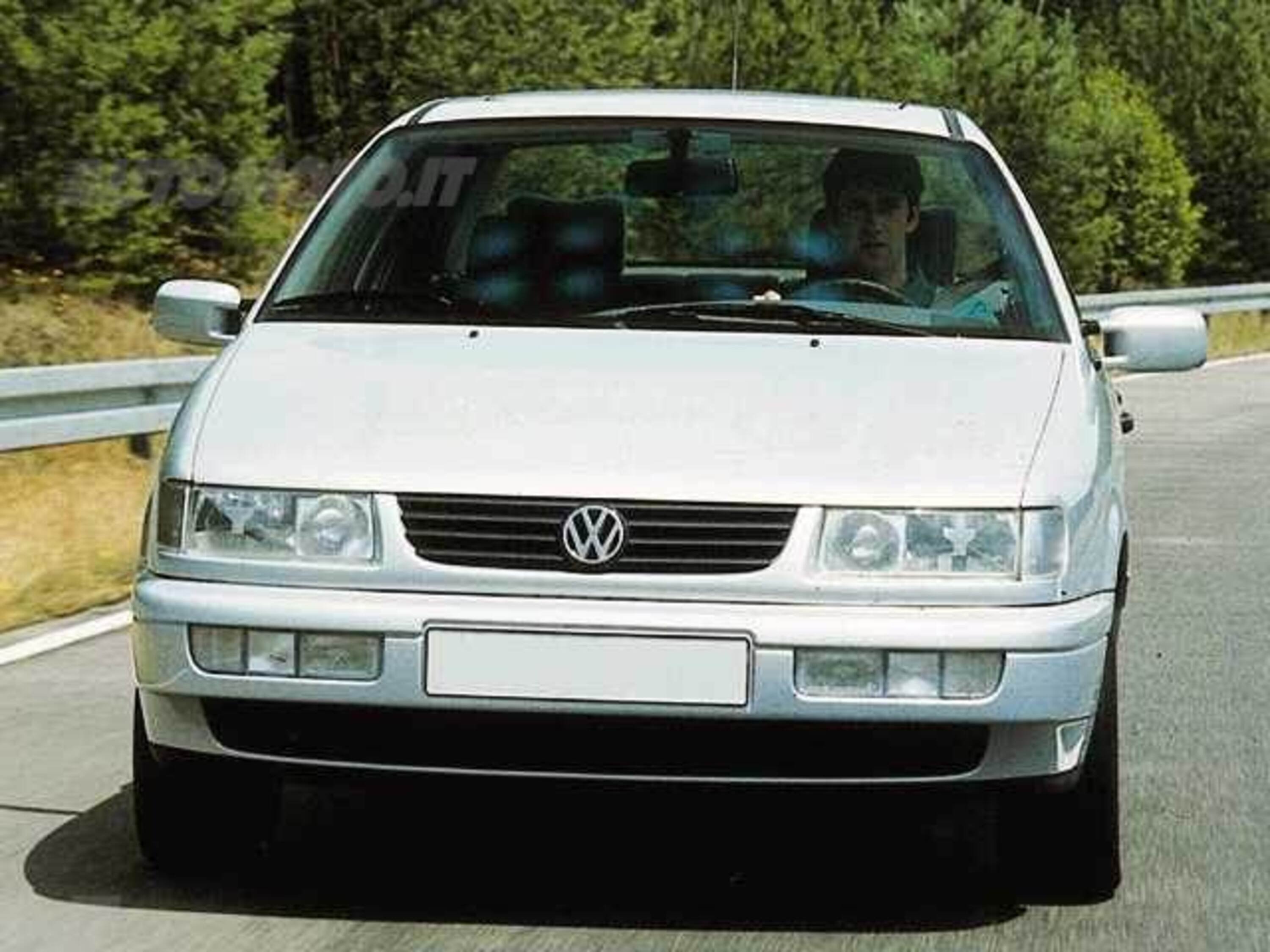 Volkswagen Passat 1.8i cat CLX automatica