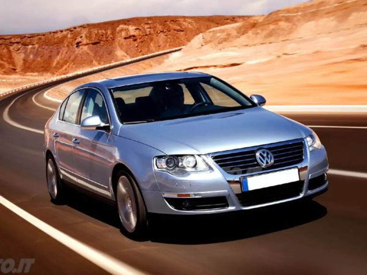 Volkswagen Passat 3.2 V6 FSI 4mot. DSG Highline