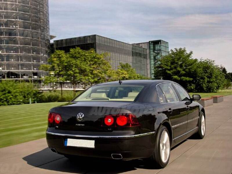 Volkswagen Phaeton V6 4mot. tip. 5 posti 