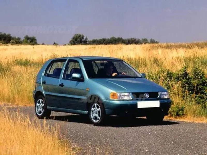Volkswagen Polo 1.6 cat 5 porte Sportline Air