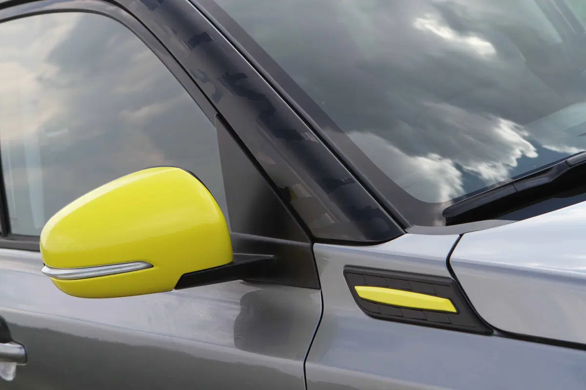 Suzuki Vitara XT, ispirata alla V-Strom (5)