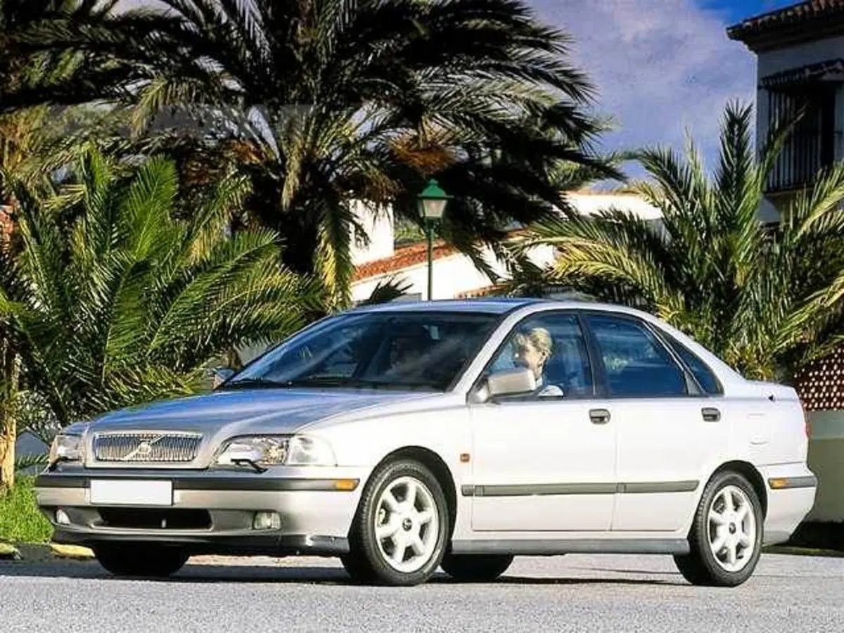 Volvo S40 1.8id 16V cat
