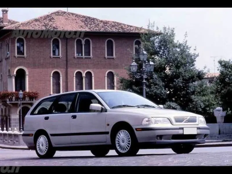 Volvo V40 1.9 turbodiesel cat