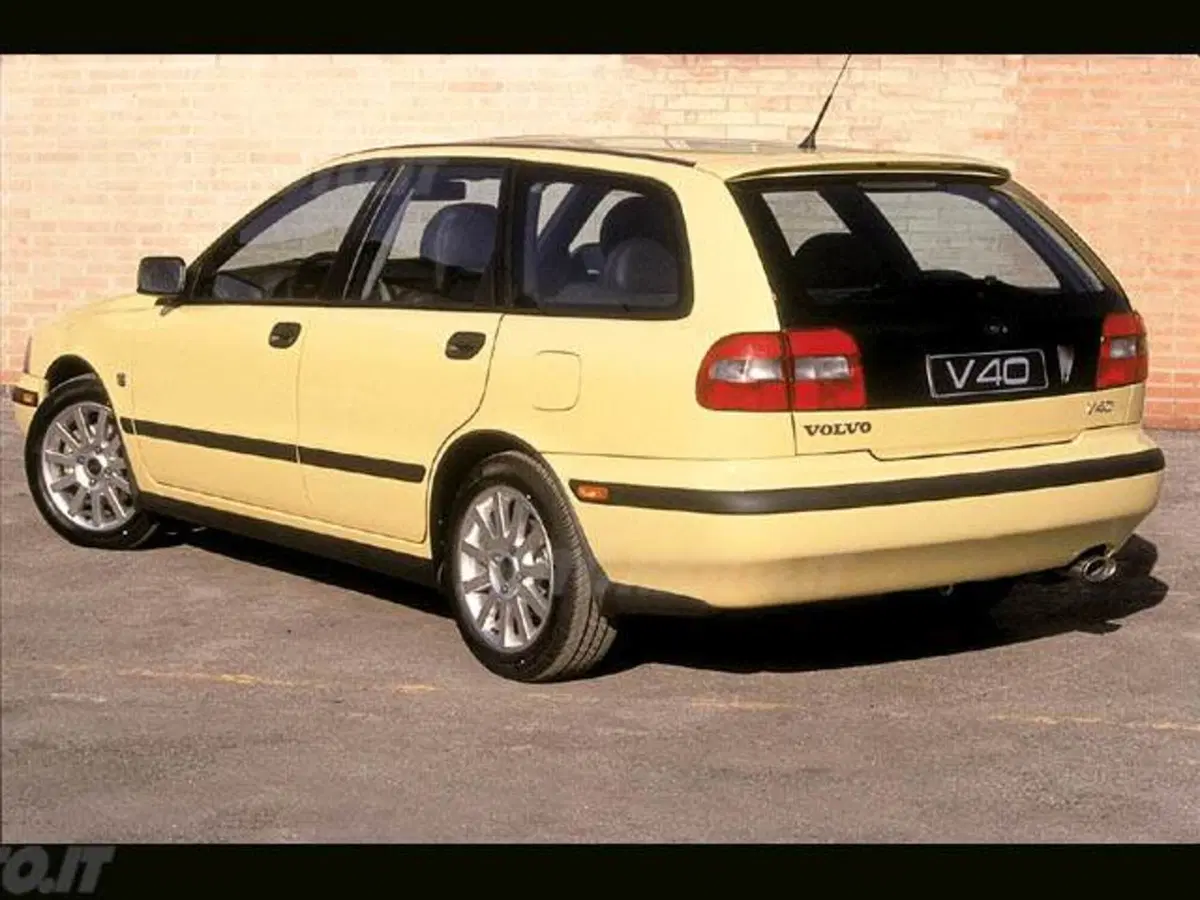 Volvo V40 2.0 turbo 16V LPT cat Lim. Edition