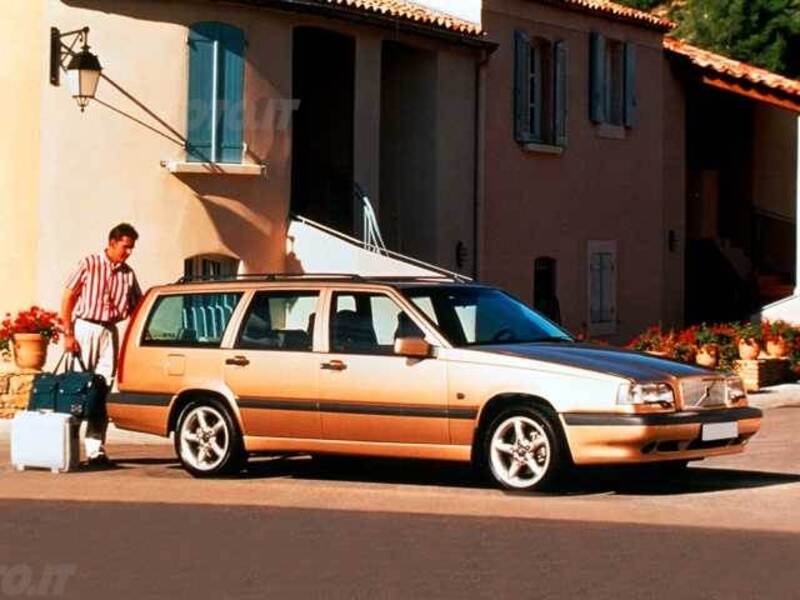 Volvo 850 2.0i cat Station Wagon GLE