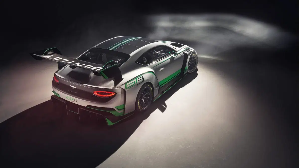 Bentley Continental GT3, 550 CV per la versione da corsa (3)