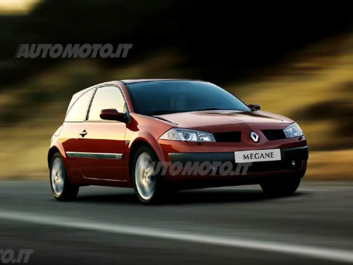Renault Mégane 2.0 16V 3 porte Confort Dynamique