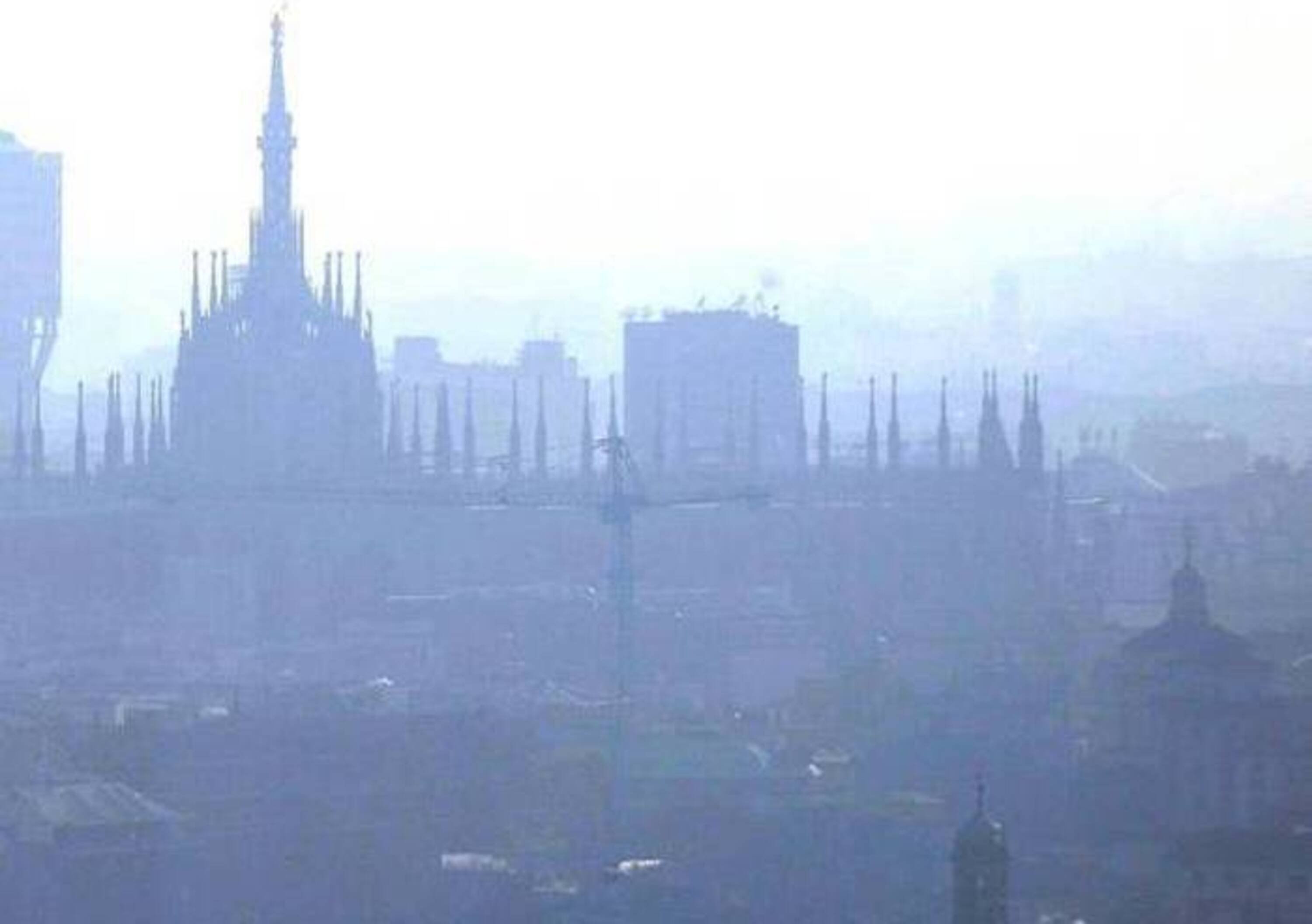 Smog, De Vita: &laquo;Non sottovalutiamo il problema del riscaldamento domestico&raquo;
