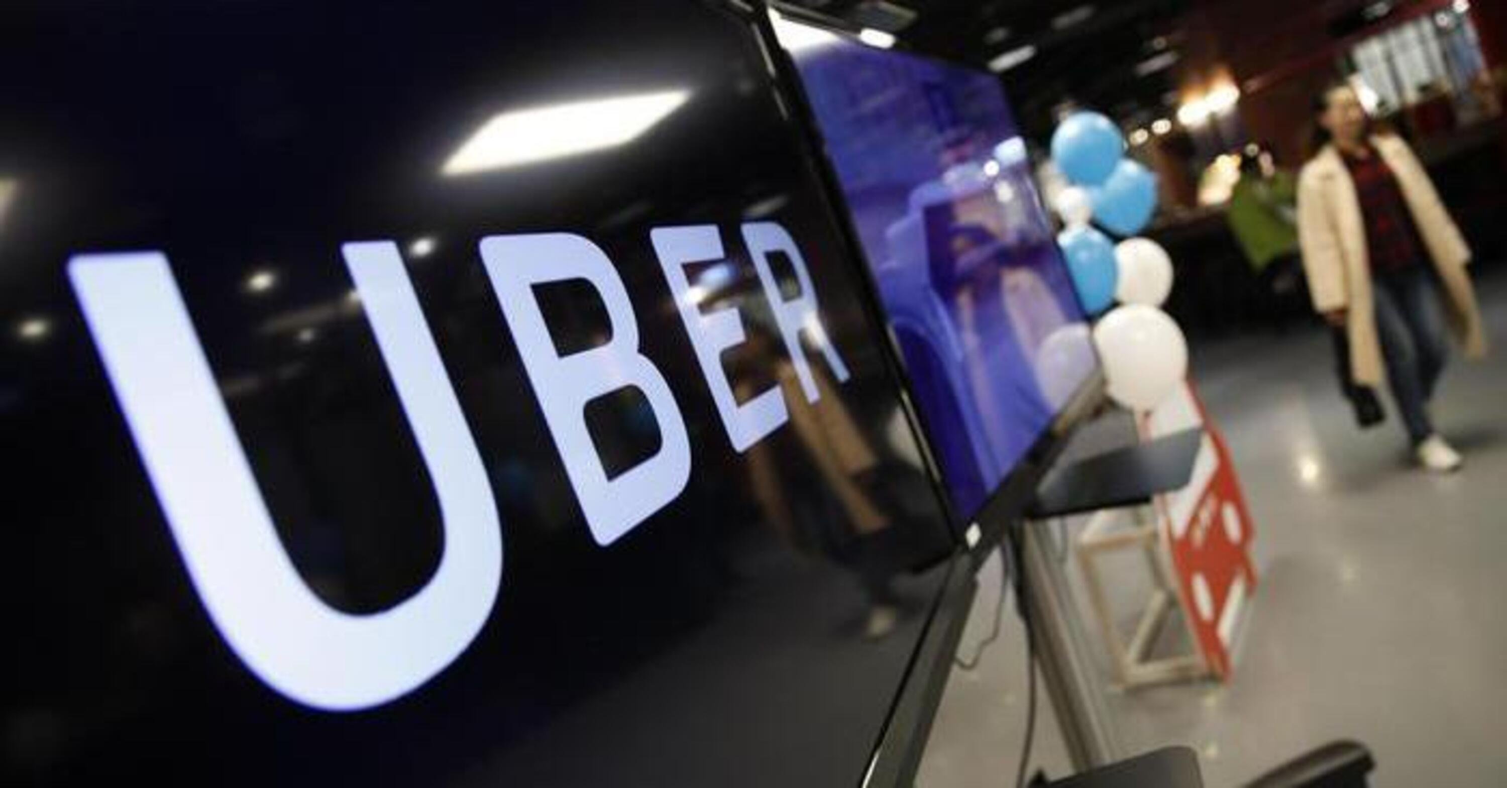 Uber deve pagare stipendio e ferie ai suoi autisti