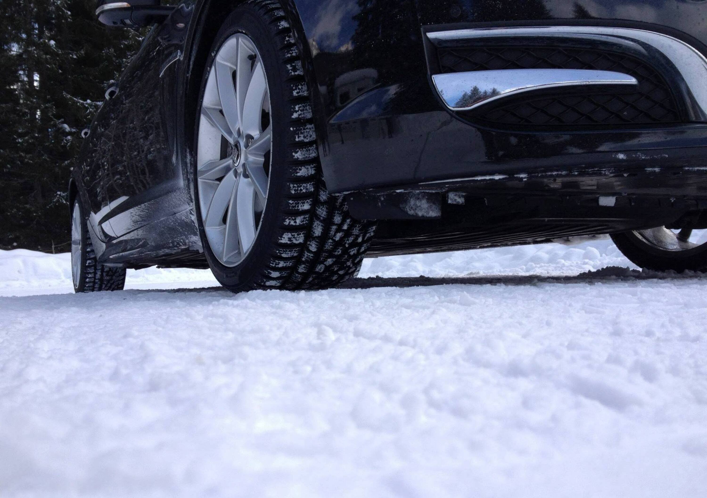 Obbligo pneumatici invernali o catene: anticipato sulle tratte autostradali bolognesi