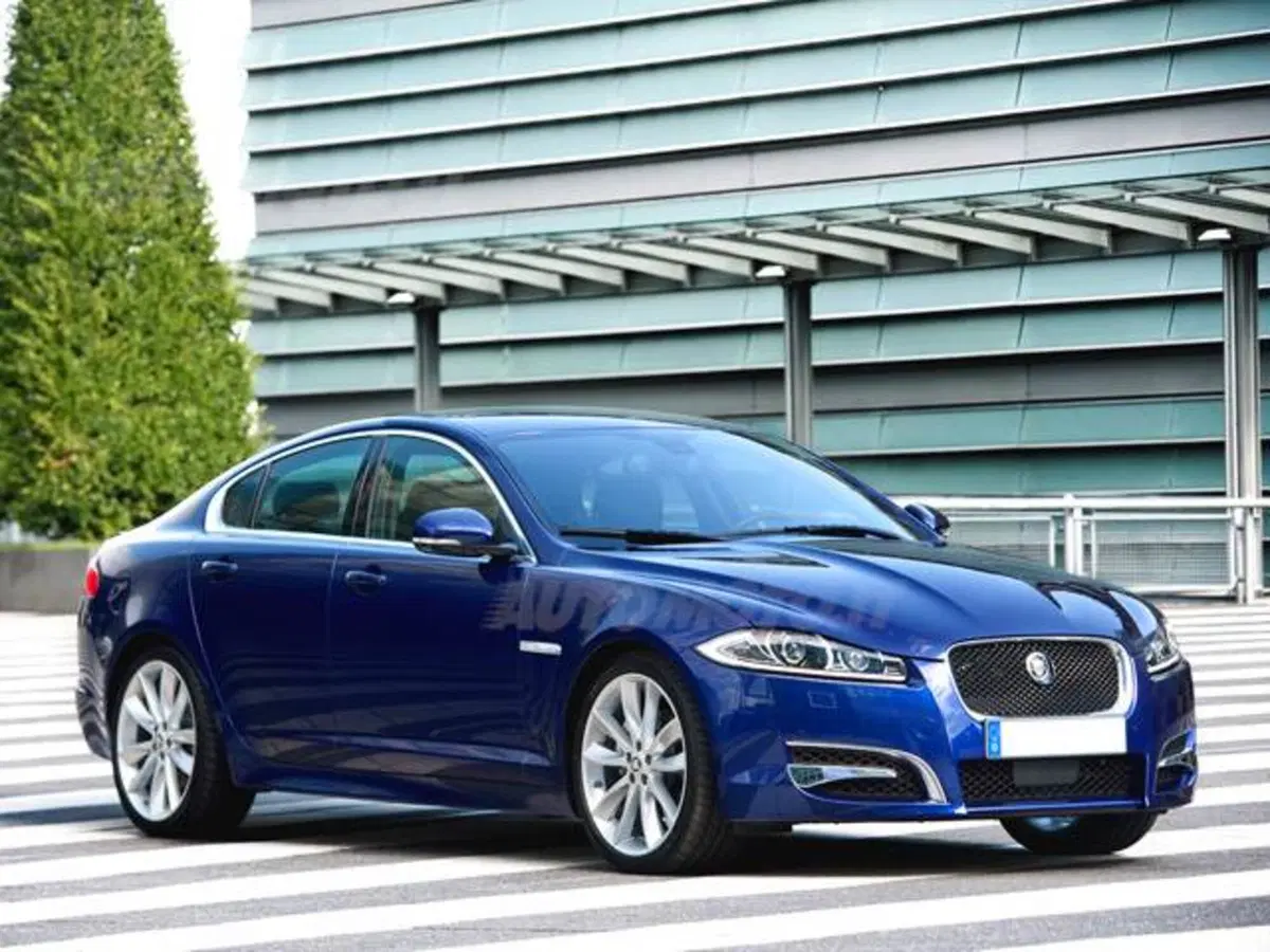 Jaguar XF 5.0 V8 N/A (2)