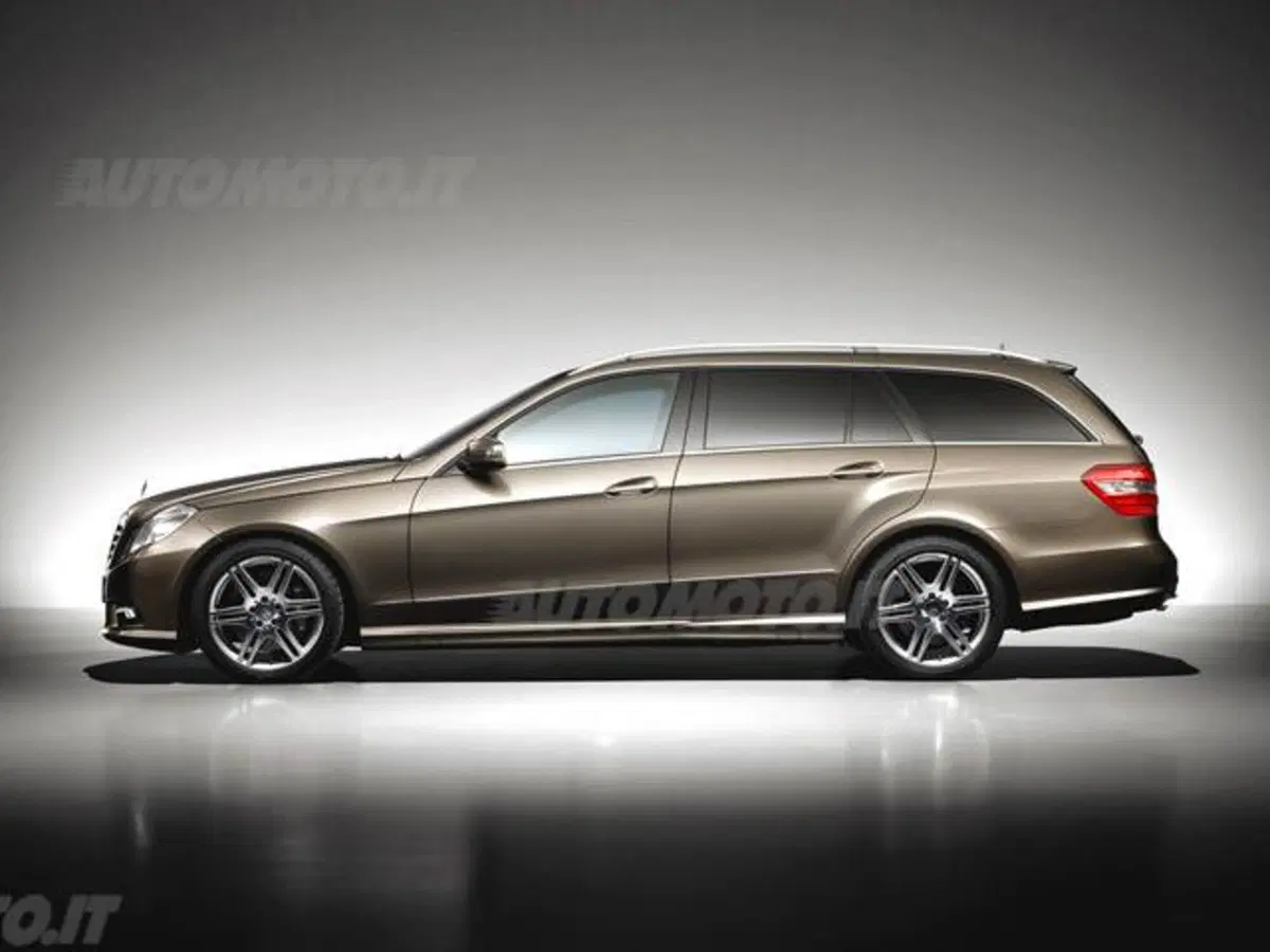 Mercedes-Benz Classe E Station Wagon 500 BlueEFFICIENCY 4M. Avantgarde