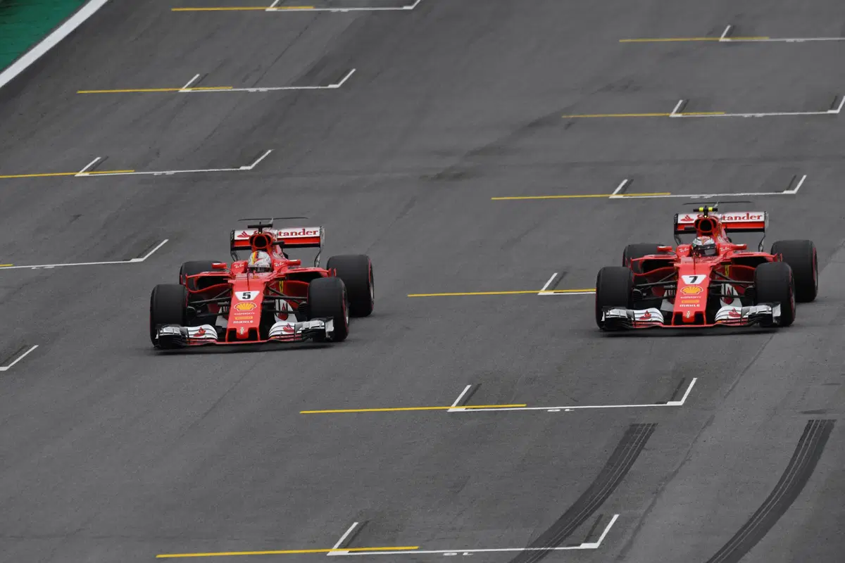 F1, GP Brasile 2017: pole per Bottas. Secondo Vettel (5)