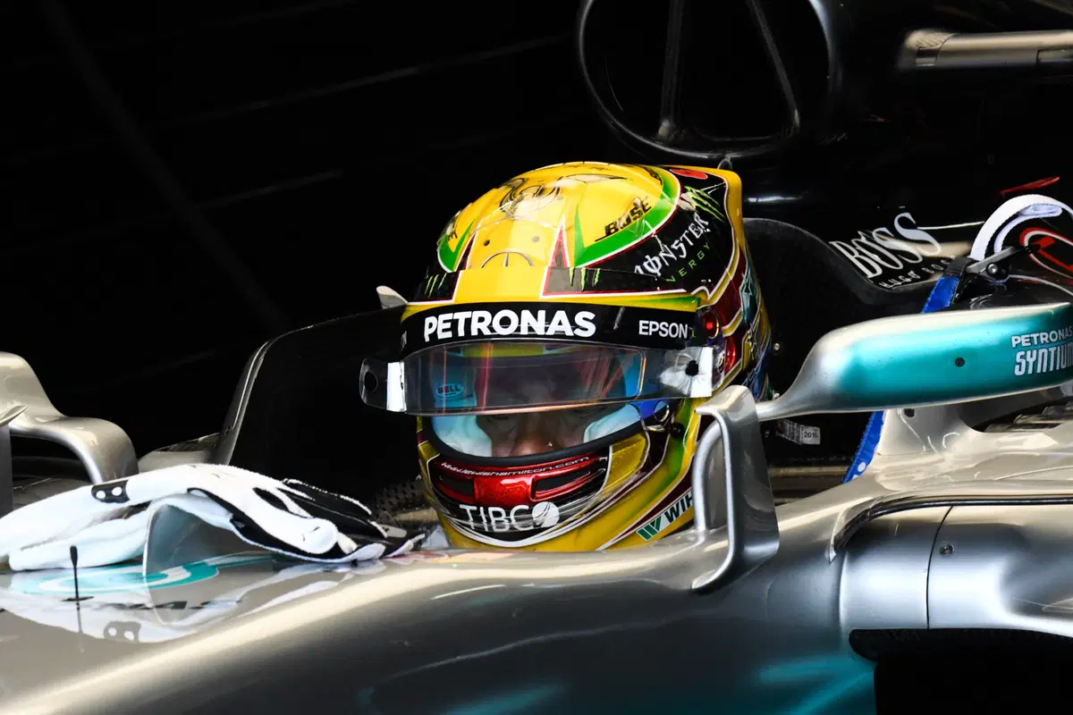F1, GP Brasile 2017: pole per Bottas. Secondo Vettel (22)
