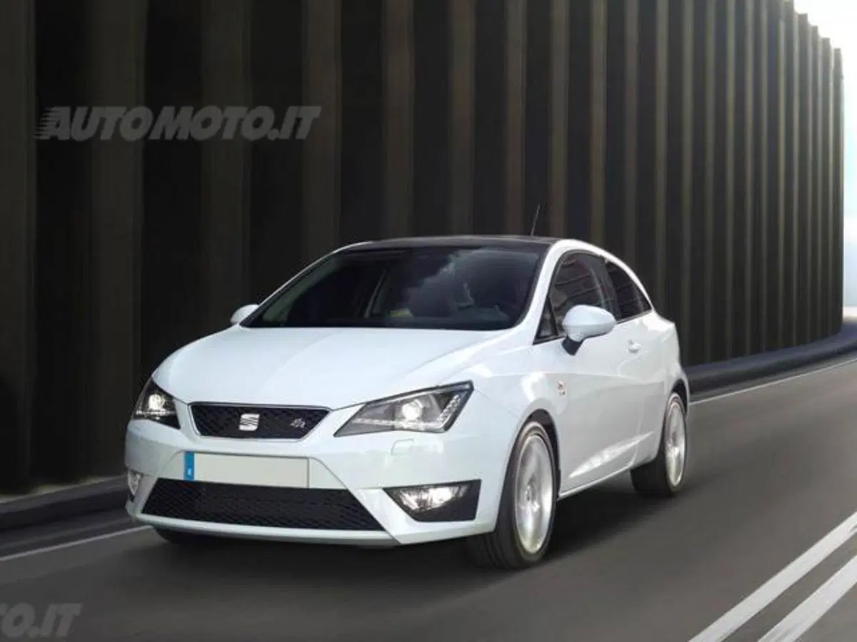 SEAT Ibiza SC 1.4 TSI DSG 3p. FR (2)