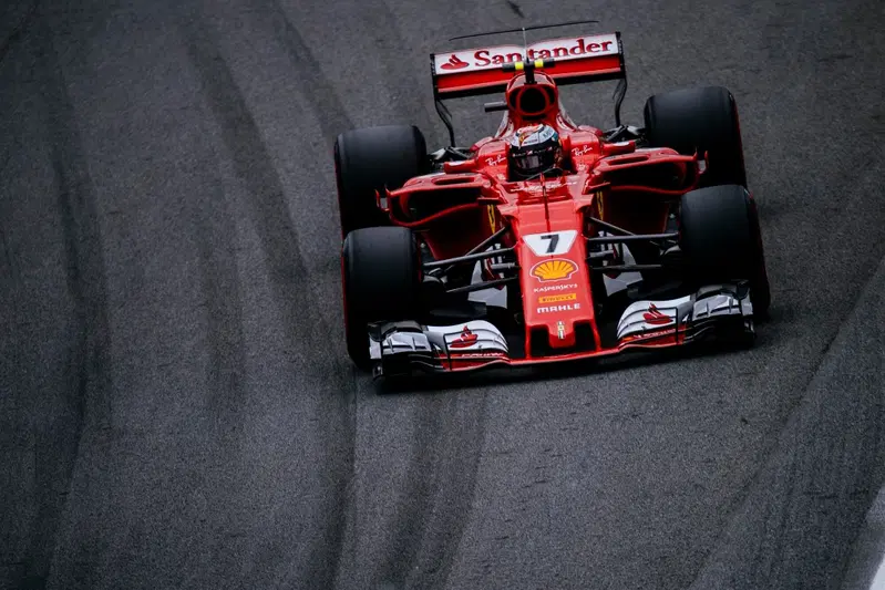 La Ferrari in pista al GP Brasile F1 2017 di Interlagos