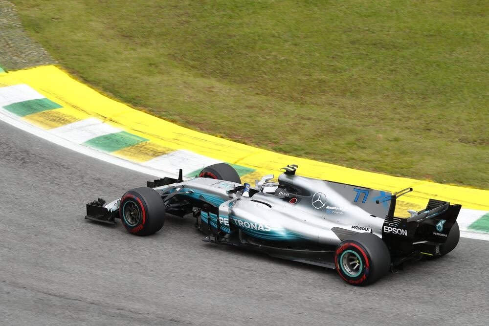 Mercedes ottime come sempre, ma Bottas non riesce a vincere mentre Hamilton recupera alla grande dalla pit