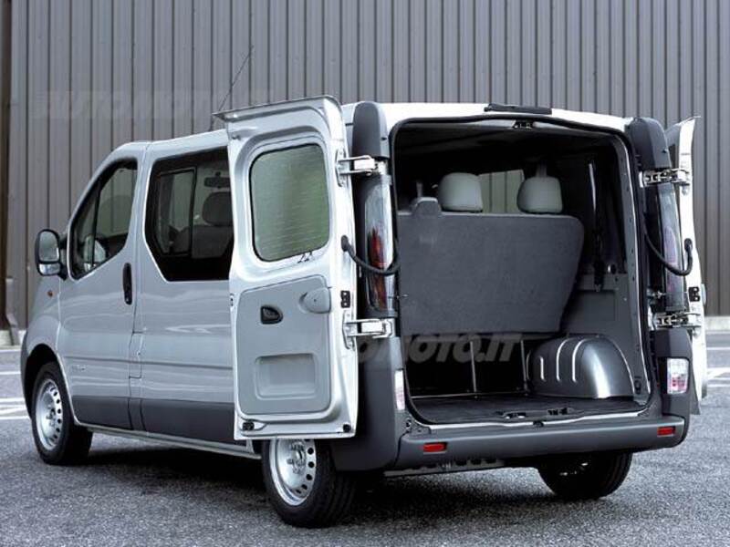 Nissan Primastar Furgone C27 1.9 dCi/80 PC Combi L