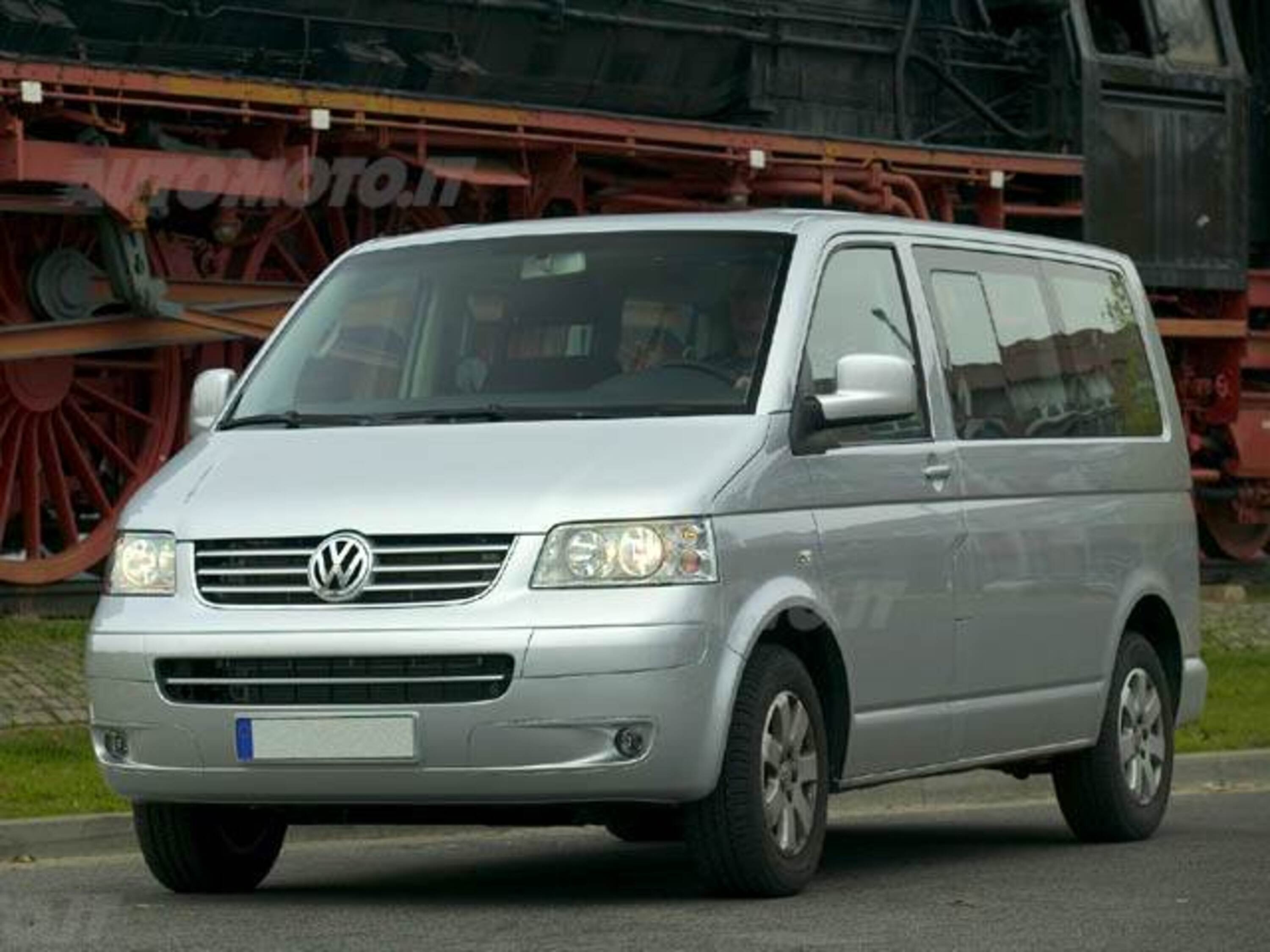 Volkswagen Veicoli Commerciali Caravelle Furgone (2004-09)