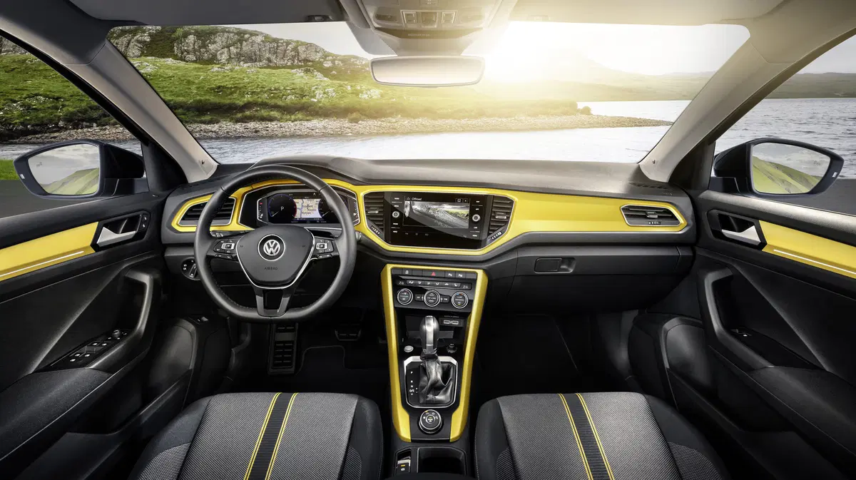 Volkswagen T-Roc 1.5 TSI ACT DSG Business BlueMotion Technology (34)