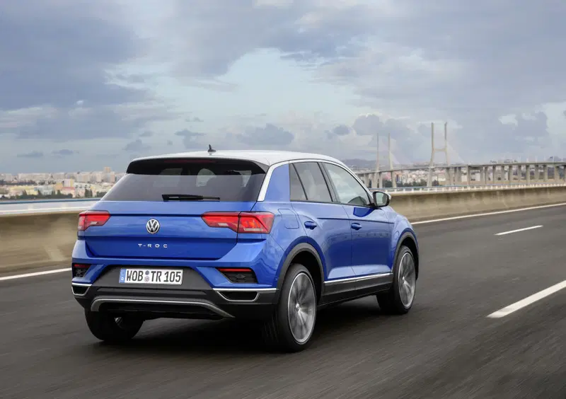 Volkswagen T-Roc (2017-26) (26)