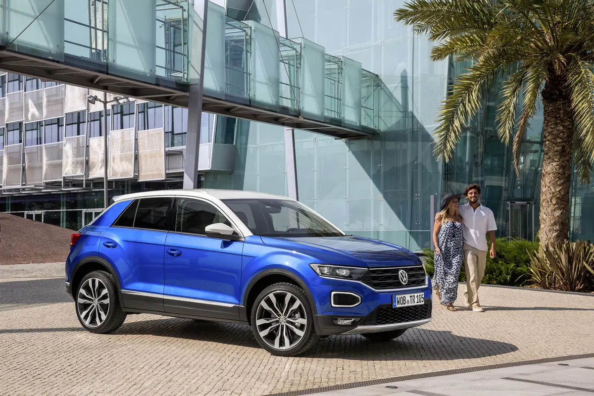 Volkswagen T-Roc 1.5 TSI ACT DSG Business BlueMotion Technology (27)