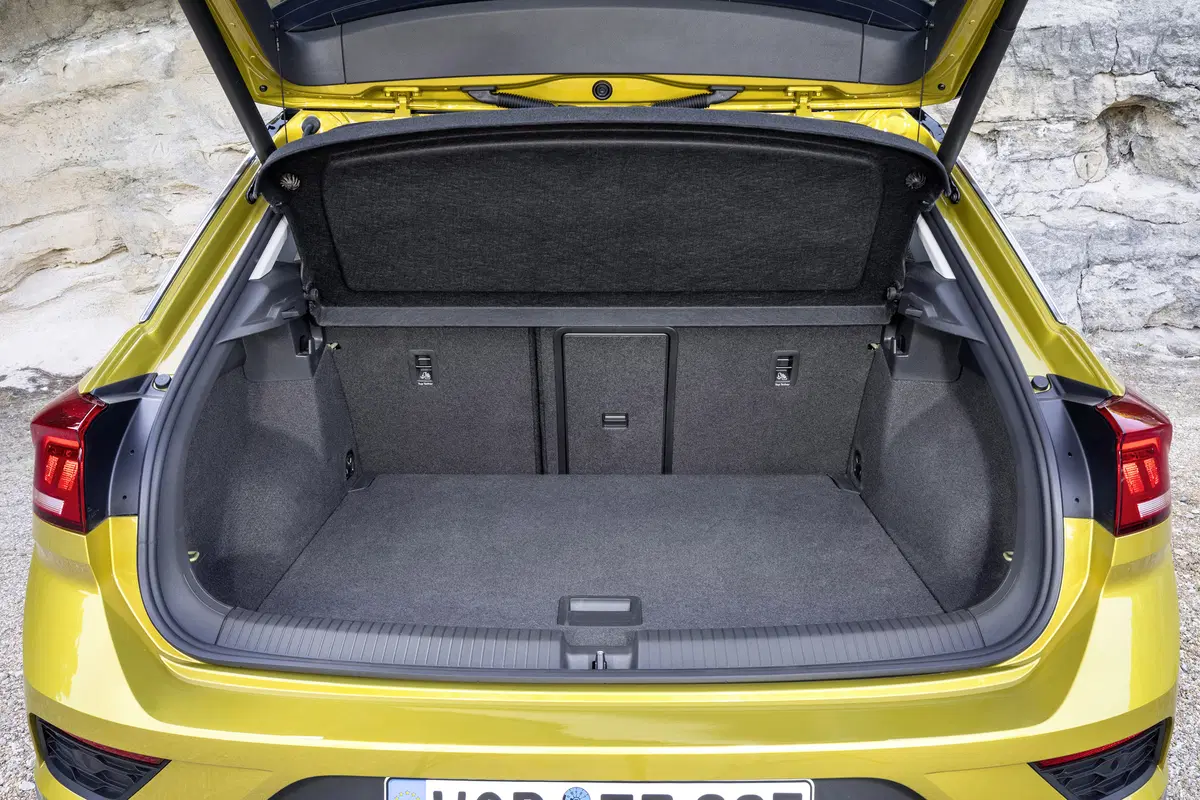Volkswagen T-Roc 1.5 TSI ACT DSG Business BlueMotion Technology (33)