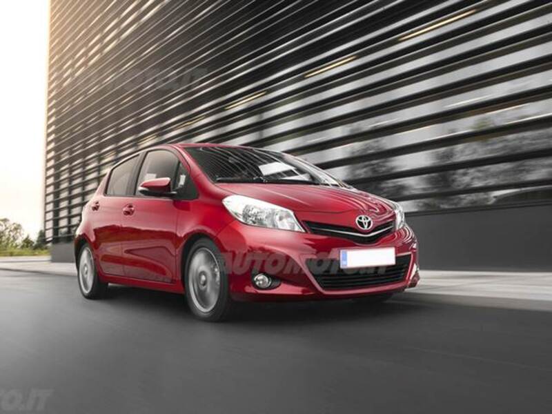 Toyota Yaris 1.0 5 porte Edition