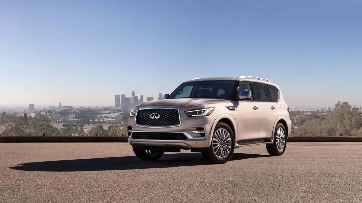Infiniti QX80: a Dubai la nuova versione (2)