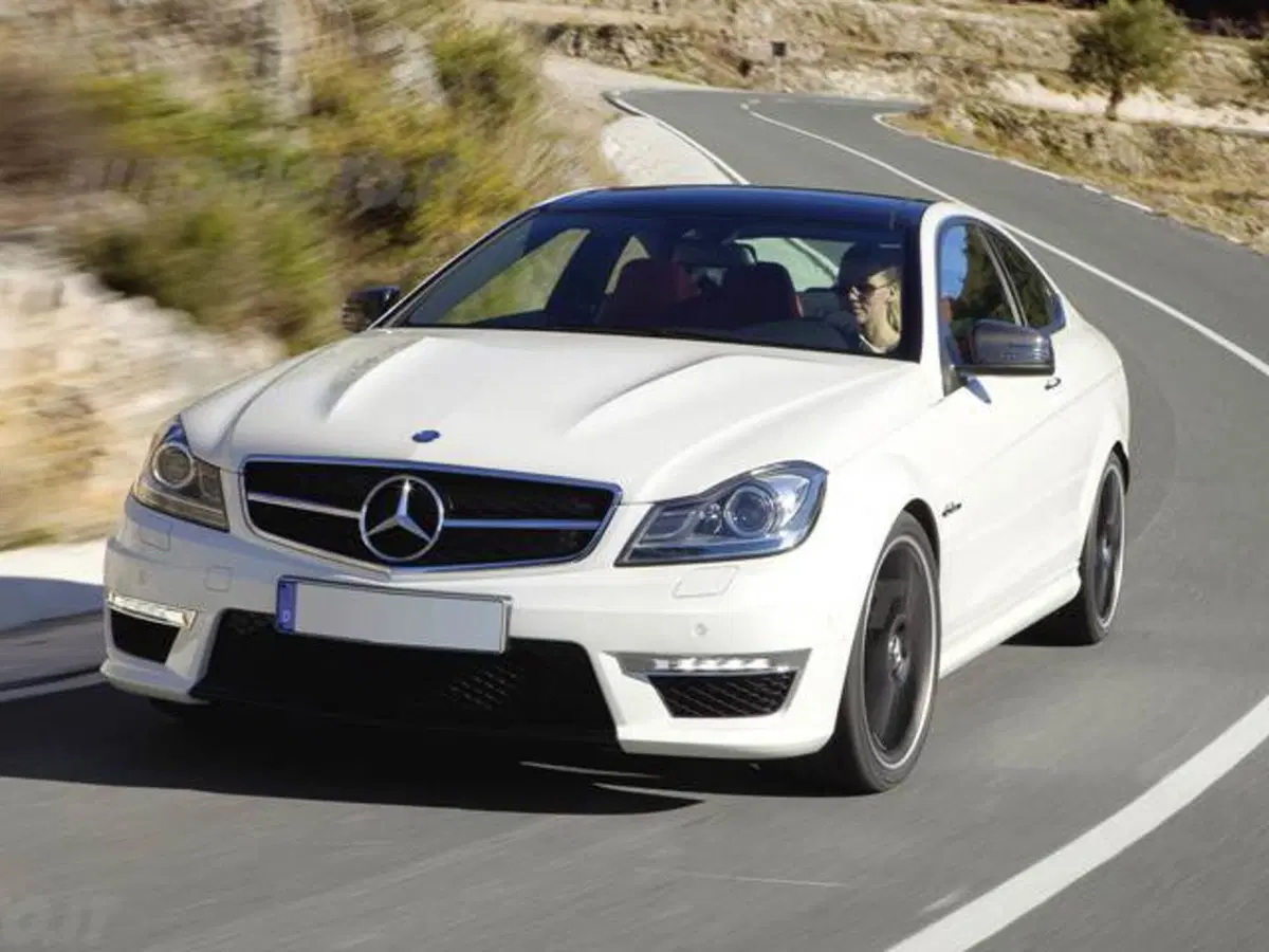 Mercedes-Benz Classe C Coupé 200 BlueEFFICIENCY Coupé Avantgarde